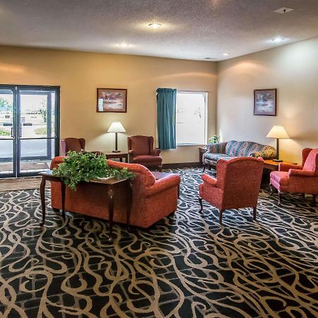 Quality Inn & Suites Mendota Near I-39 Экстерьер фото
