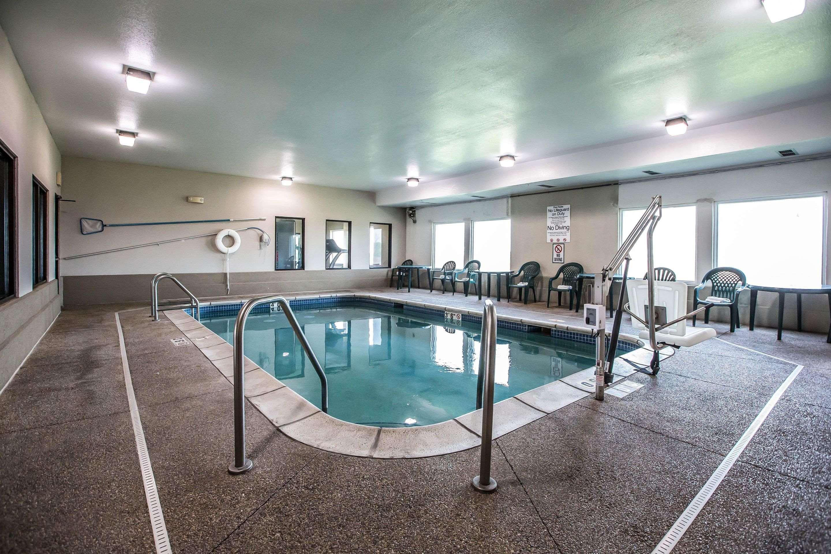 Quality Inn & Suites Mendota Near I-39 Экстерьер фото
